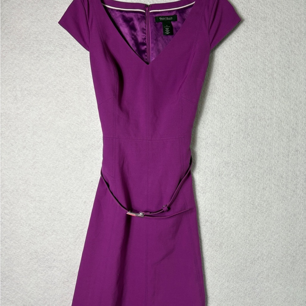 White House Black Market Magenta V-Neck Midi Sheath Dress

Size 4
Bin#418